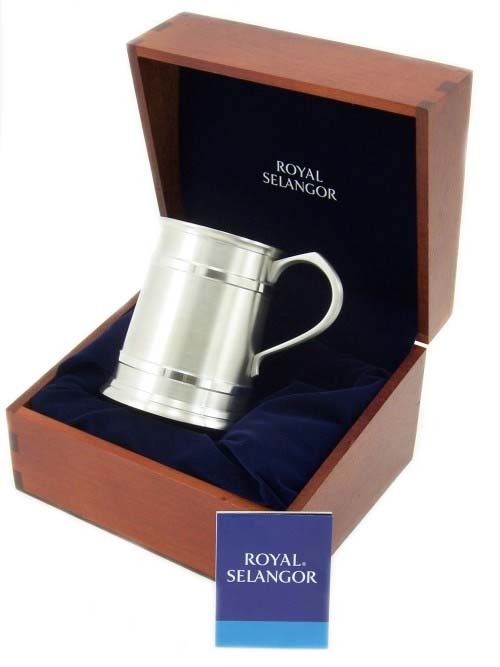 Royal Selangor Tankard in Wooden Gift Box
