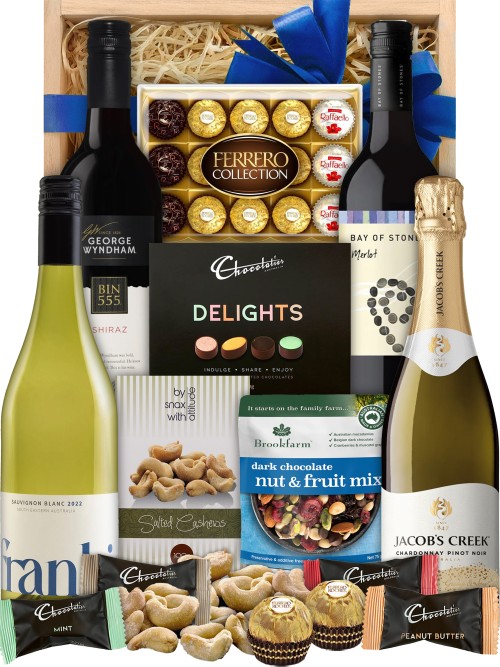4 x Mixed Wine Selection Gourmet Hamper