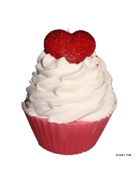 Planet Yum Queen of Hearts Cupcake Soap 120g