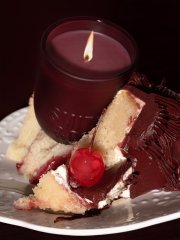Smith & Co. Maraschino Cherry Festive Candle 80g