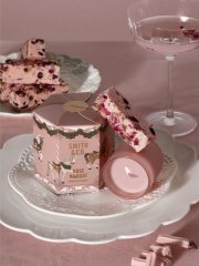 Smith & Co. Rose Nougat Festive Candle 80g