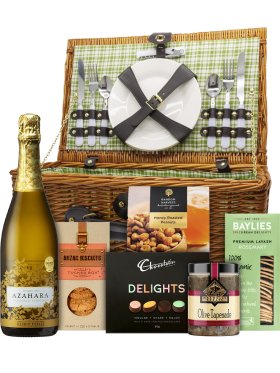 Romantic Getaway - 2 Person Gourmet Picnic Hamper