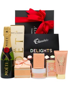 MOR Little Luxuries Champagne Pamper Hamper