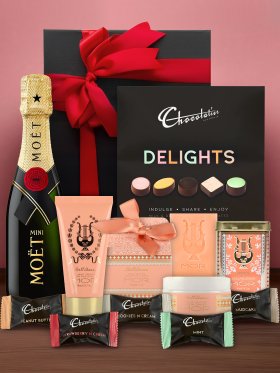 MOR Little Luxuries Champagne Pamper Hamper