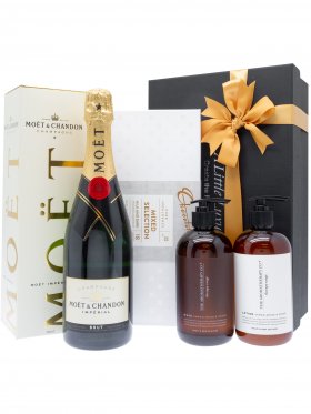 The Aromatherapy Co Champagne Pamper Hamper
