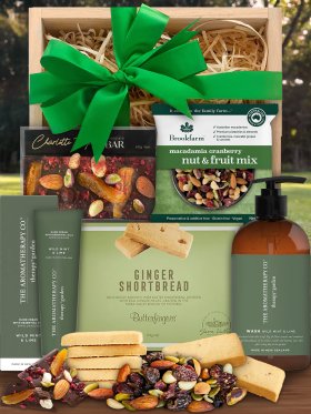 The Aromatherapy Co Gardener's Pamper Hamper