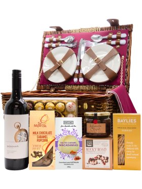 Balmoral Gourmet Picnic Hamper