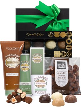 L'Occitane Almond Pamper Hamper