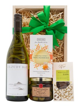 The Long White Cloud - Premium Wine Hamper